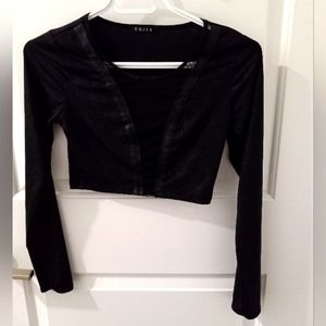 Black Cropped Top